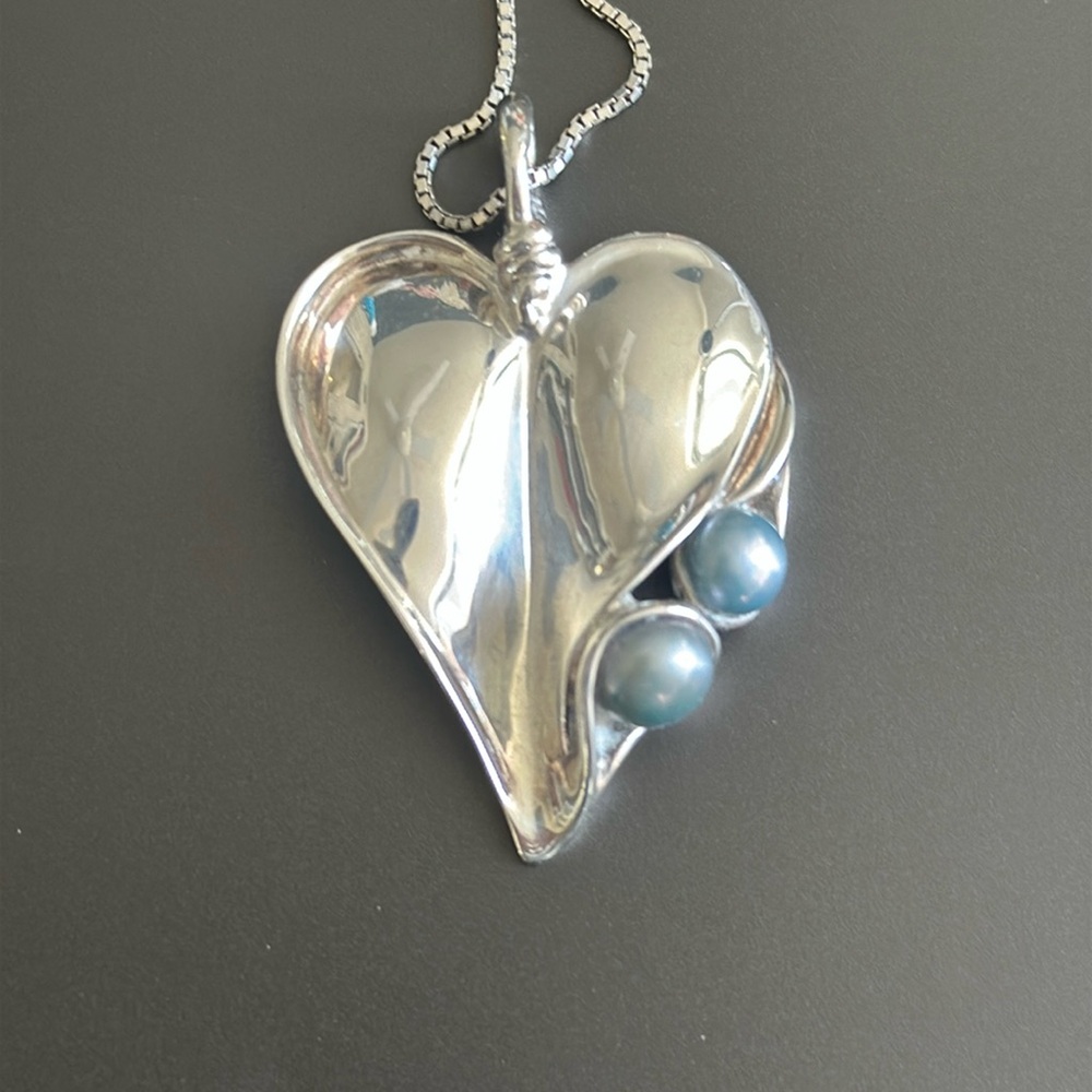 Vintagee Hagit Gorali 925 Heart Pendant with chain
